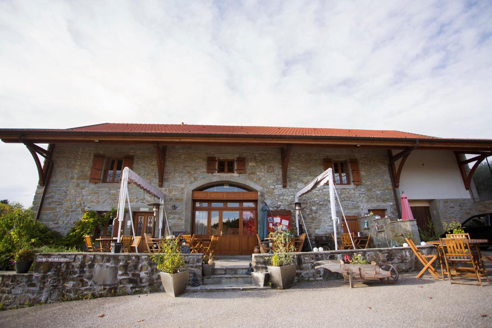 Le Bonheur Dans Le Pre Hotel Lucinges Exterior photo