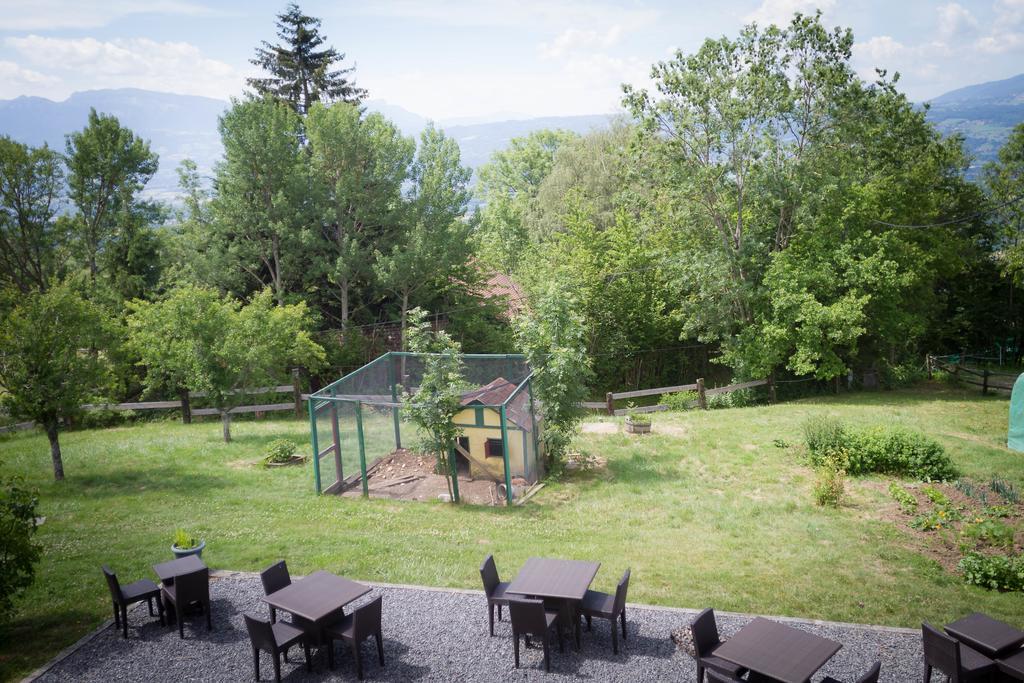 Le Bonheur Dans Le Pre Hotel Lucinges Exterior photo